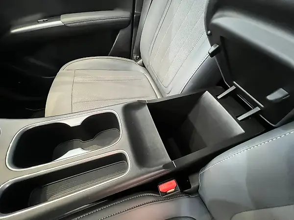 Geely EX2 - Imagem 8