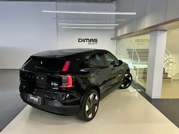 Volvo EX30 - Imagem 4