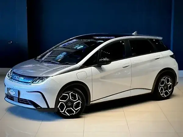 BYD Dolphin Plus - Imagem 1