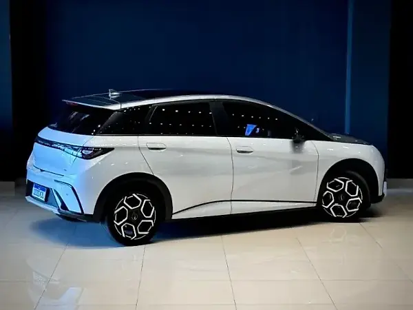 BYD Dolphin Plus - Imagem 2