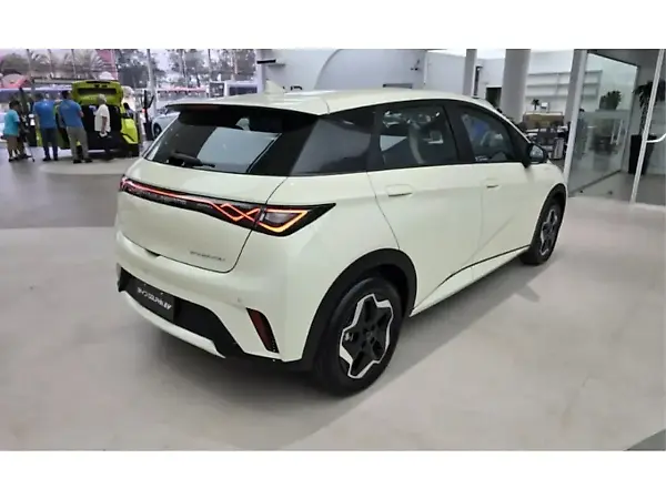 BYD Dolphin - Imagem 4