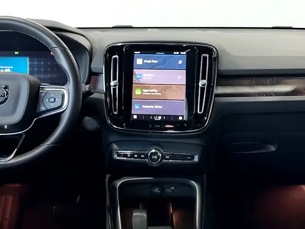 Volvo XC40 Recharge - Imagem 10