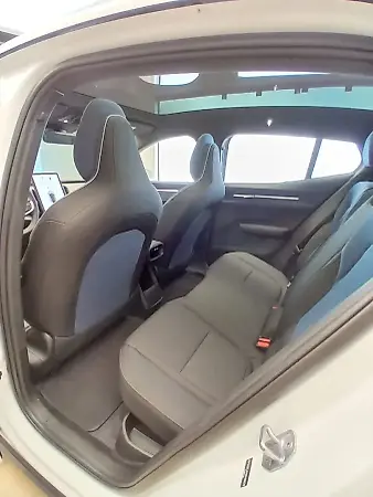 Volvo EX30 - Imagem 15