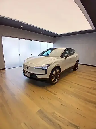Volvo EX30 - Imagem 3