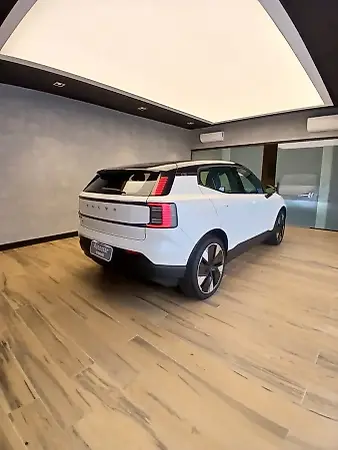 Volvo EX30 - Imagem 7