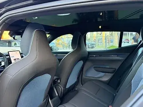 Volvo EX30 - Imagem 10
