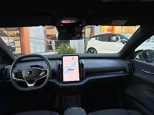 Volvo EX30 - Imagem 11