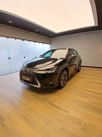 Lexus Ux 300e - Imagem 3
