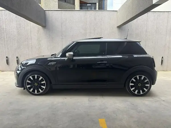 Mini Cooper SE - Imagem 8