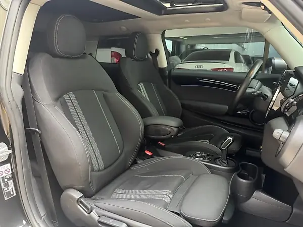 Mini Cooper SE - Imagem 11