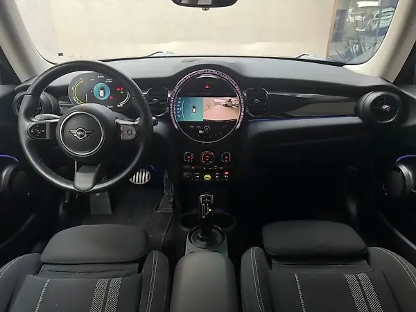 Mini Cooper SE - Imagem 16