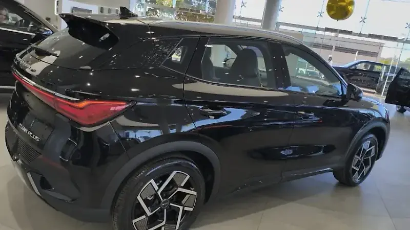 BYD Yuan Plus - Imagem 8
