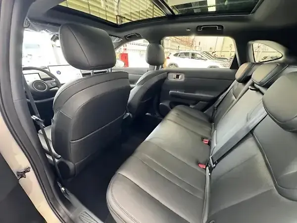 Chevrolet Captiva EV - Imagem 4