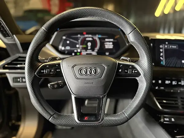 Audi Rs E-tron  GT - Imagem 6