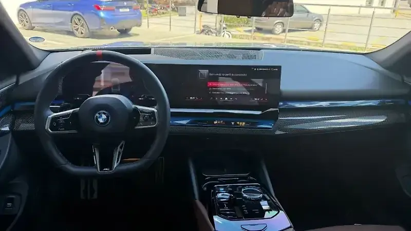 BMW I5 M60 - Imagem 9