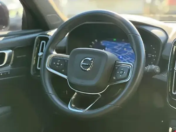 Volvo XC40 - Imagem 11