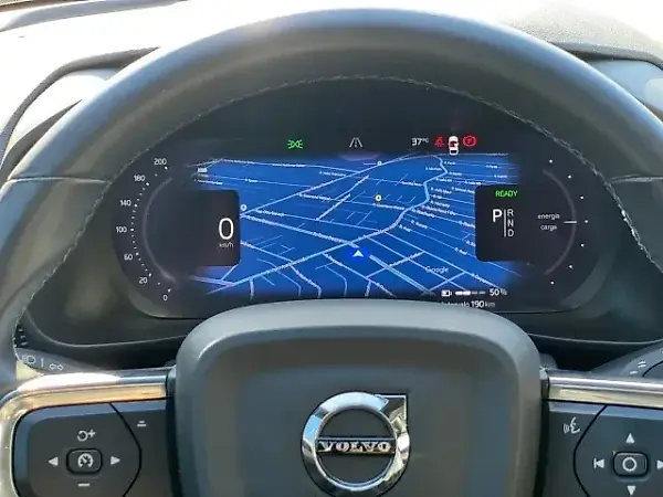 Volvo XC40 - Imagem 13