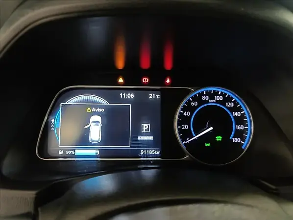 Nissan Leaf - Imagem 13