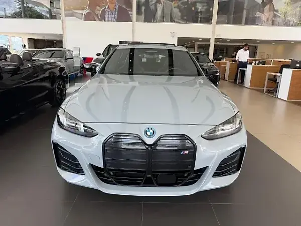 BMW I4 M50 - Imagem 2