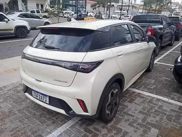 BYD Dolphin - Imagem 3