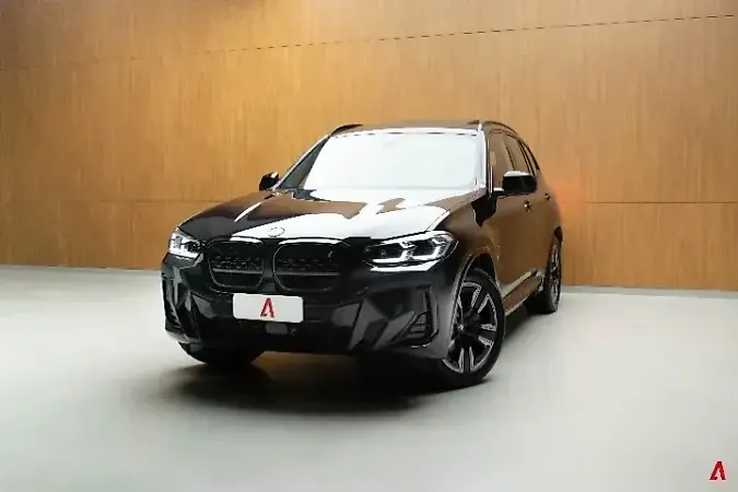 BMW IX3 - Imagem 2