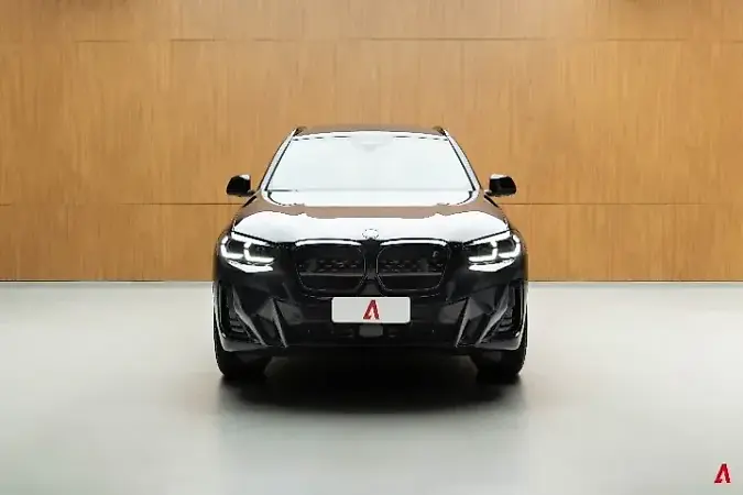 BMW IX3 - Imagem 4