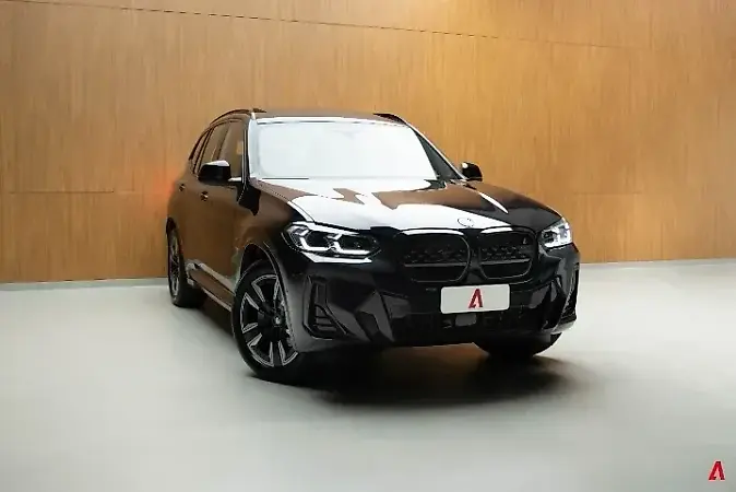 BMW IX3 - Imagem 5