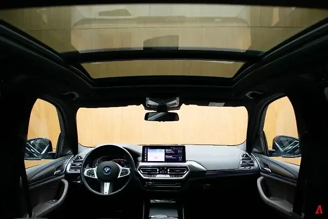 BMW IX3 - Imagem 12