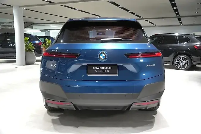 BMW Ix - Imagem 6