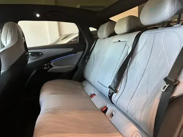 BYD Seal - Imagem 10