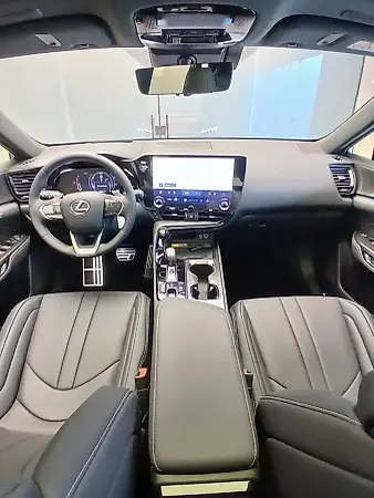 Lexus Nx 450h+ Plug-in Hybrid - Imagem 14
