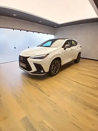 Lexus Nx 450h+ Plug-in Hybrid - Imagem 3