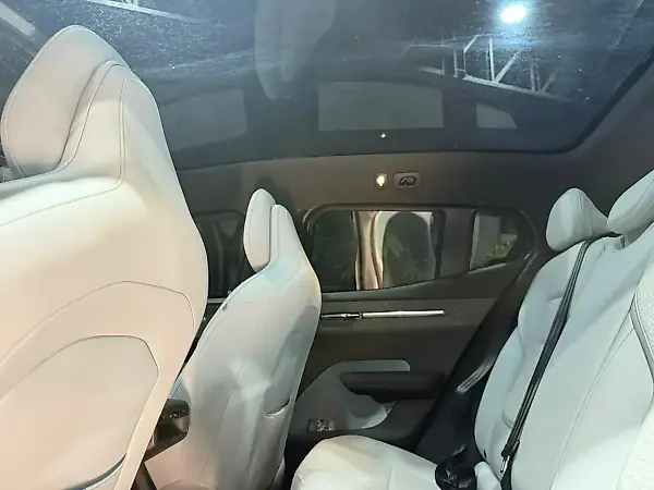 Volvo EX30 - Imagem 4