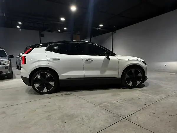 Volvo EX30 - Imagem 9