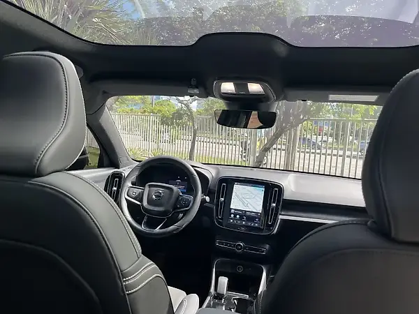 Volvo C40 Recharge - Imagem 10