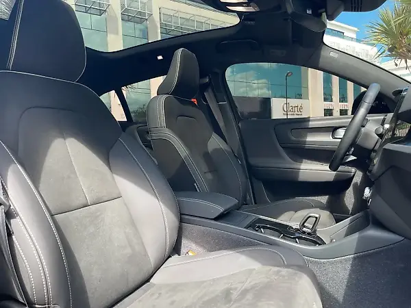 Volvo C40 Recharge - Imagem 11