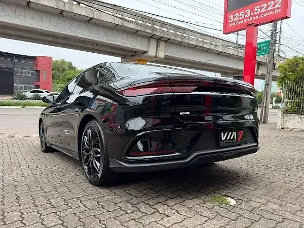 BYD Han - Imagem 9