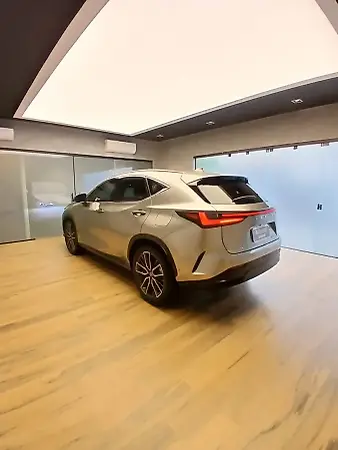 Lexus Nx 450h+ - Imagem 4