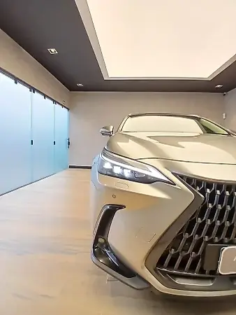 Lexus Nx 450h+ - Imagem 9
