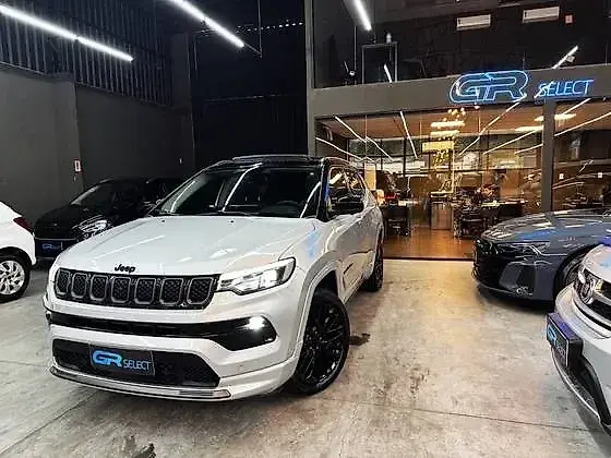 Jeep Compass 4xe Plug-in Hybrid - Imagem 5