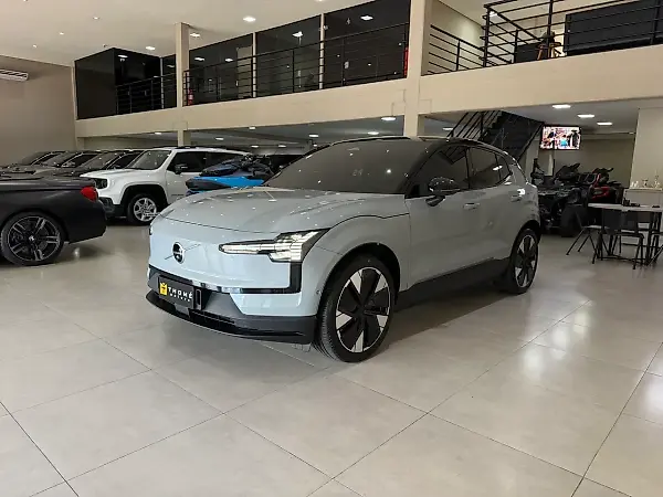 Volvo EX30 - Imagem 2