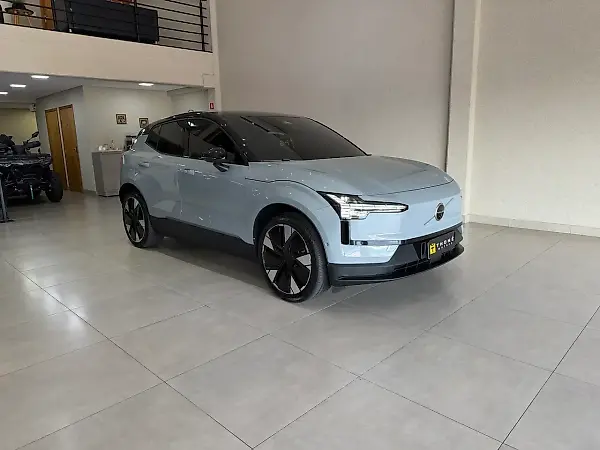 Volvo EX30 - Imagem 3