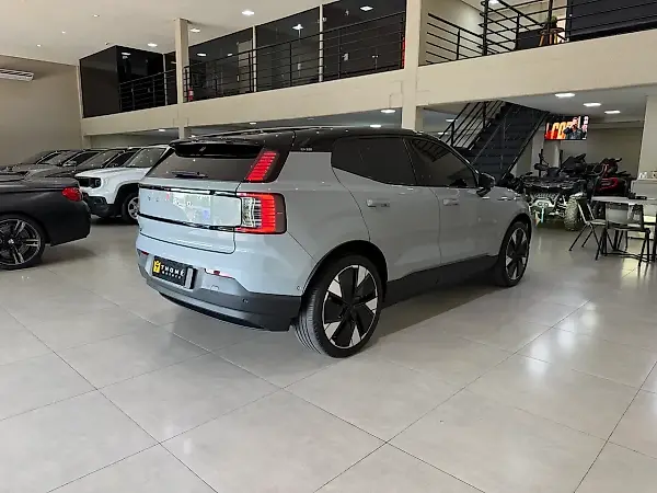 Volvo EX30 - Imagem 4