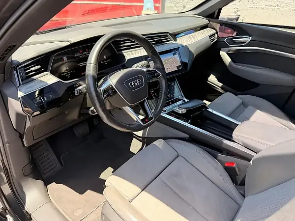 Audi E-tron - Imagem 10