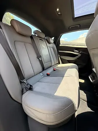 Audi E-tron - Imagem 13