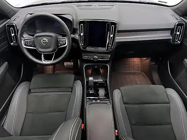 Volvo XC40 - Imagem 7