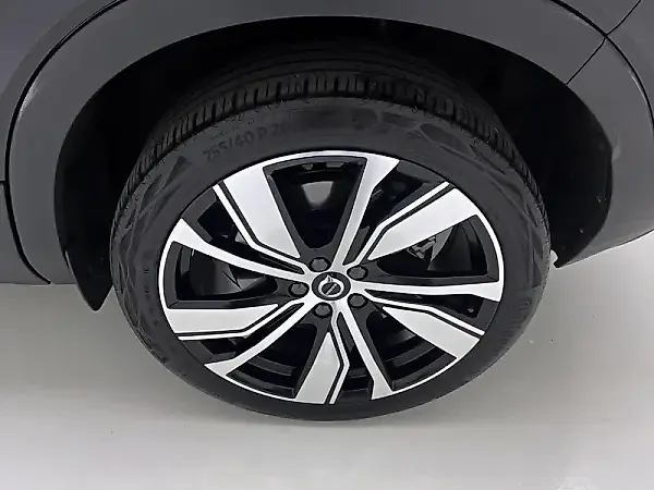 Volvo XC40 - Imagem 17