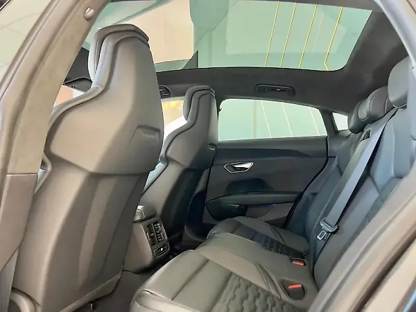 Audi E-tron  GT - Imagem 7