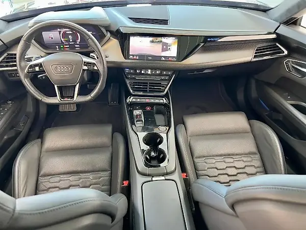 Audi E-tron  GT - Imagem 8