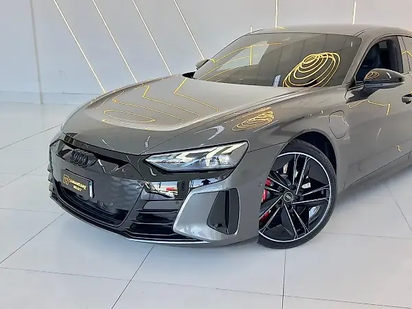 Audi E-tron  GT - Imagem 15